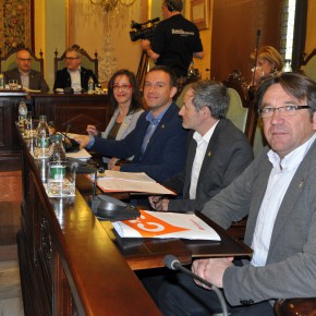 Ángeles Ribes: “Ciutadans es el único partido que no quiere retrasar un mes el pago a proveedores”